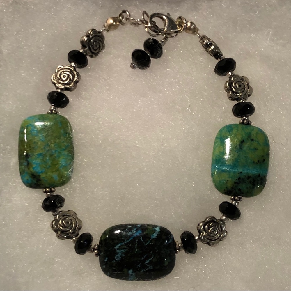 Bali sliver, natural chrysocolla and onyx stone bracelet.